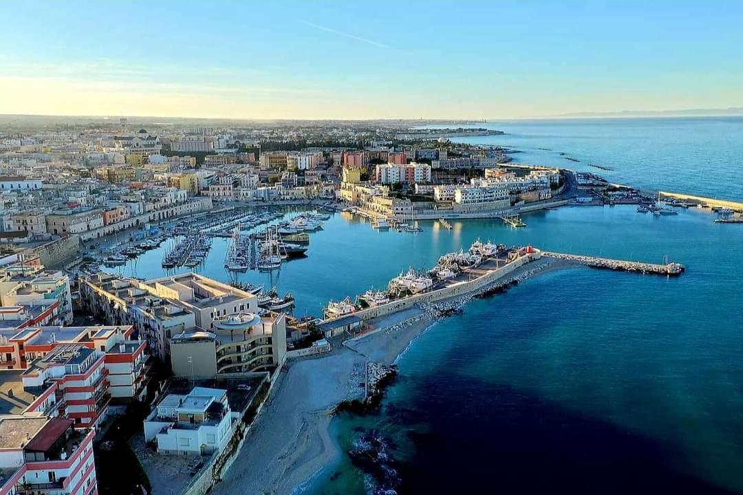 B&B La Baia Sea Rooms Bisceglie Exterior foto